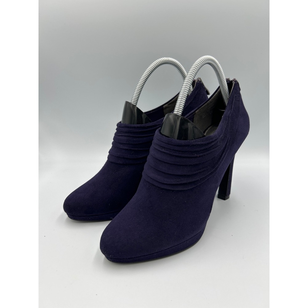 Coach and Four Purple Suede Ruched Ankle Boot Shootie Heel Womens Size 8.5